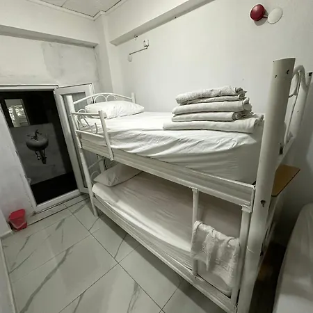 Hotel Nr1 *
