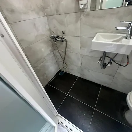 Hotel Nr1 *